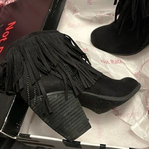 Fringed black suede ankle boots